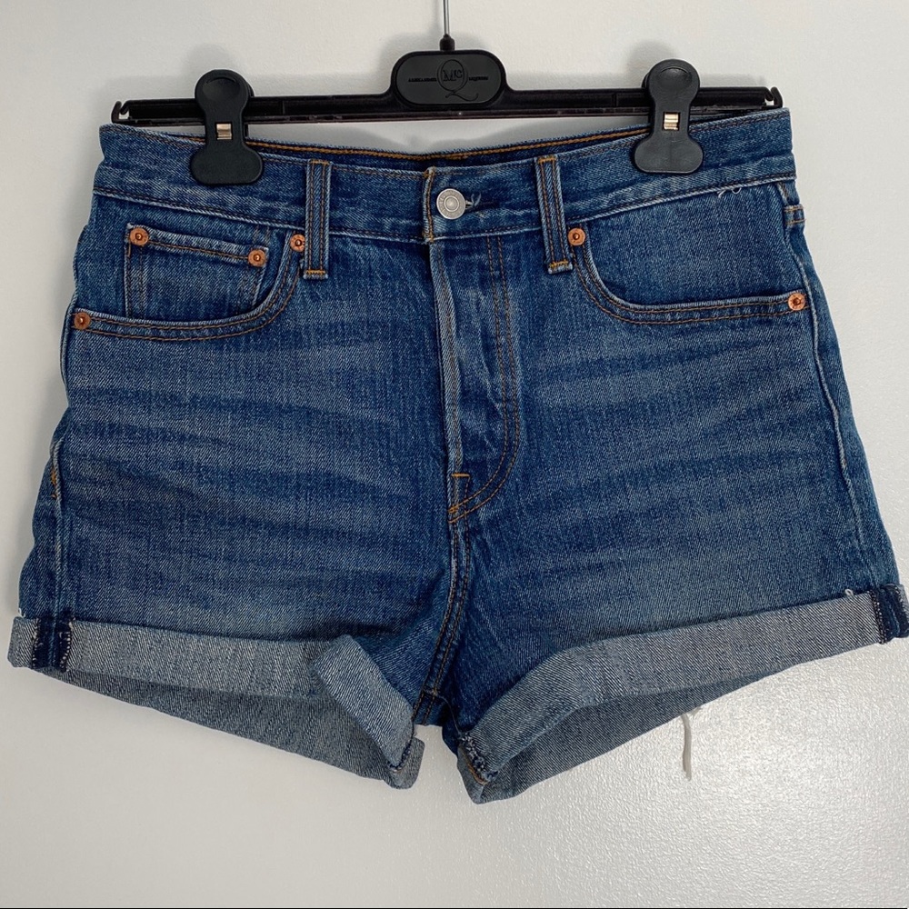 Levi’s shorts